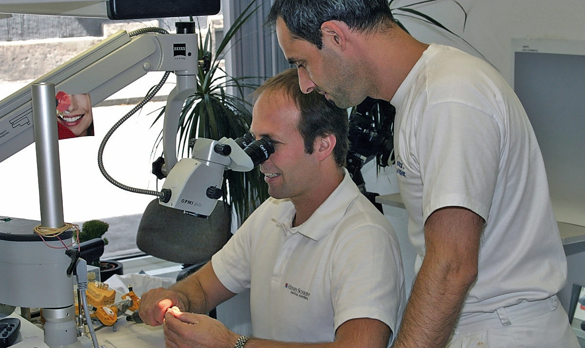 Sind seit 12 Jahren ein erfolgreiches Team: ZT Christoph Zobler, ZT Max Wörishofer und …