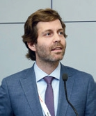 Prof. Dr. Falk Schwendicke.