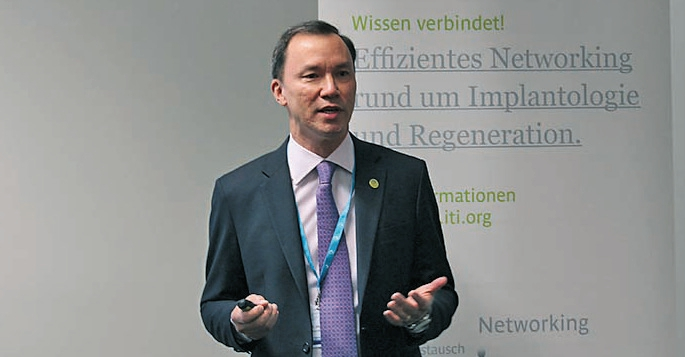 ITI-Präsident Dr. Stephen Chen stellte sich den Fragen der Presse.