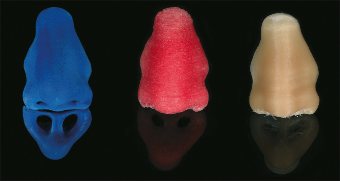 Abb. 7: Die heutzutage für das Rapid-Prototyping-Verfahren in der Epithetik geeigneten Materialien. Links: Visijet Wachs (3D Systems, Rock Hill/USA). Mitte: Experimentelles Wachs (Kühling & Kühling, Kiel). Rechts: Polyvinylalkohole.