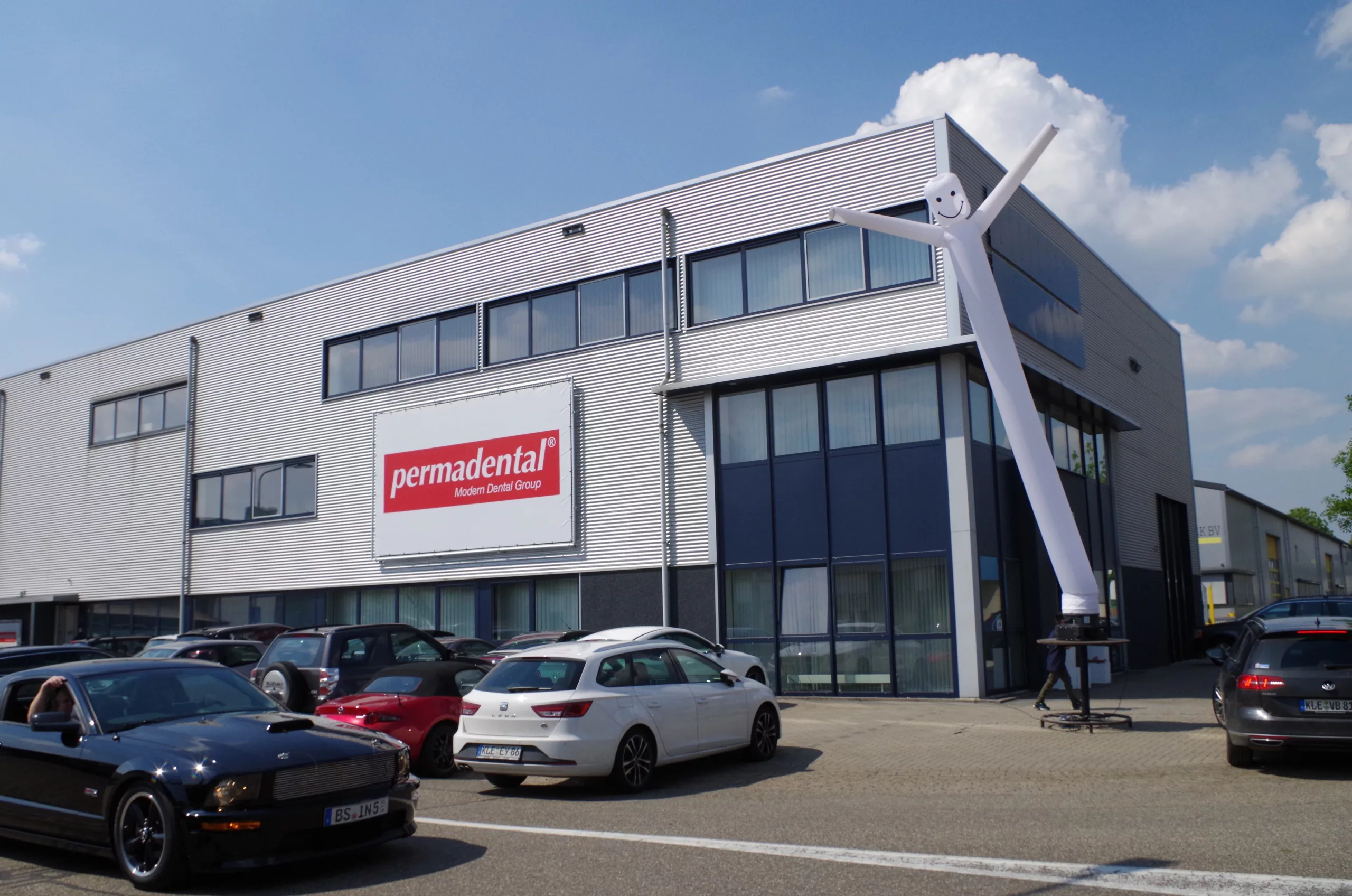 Das Firmengebäude von Permadental in GD’s-Heerenberg.