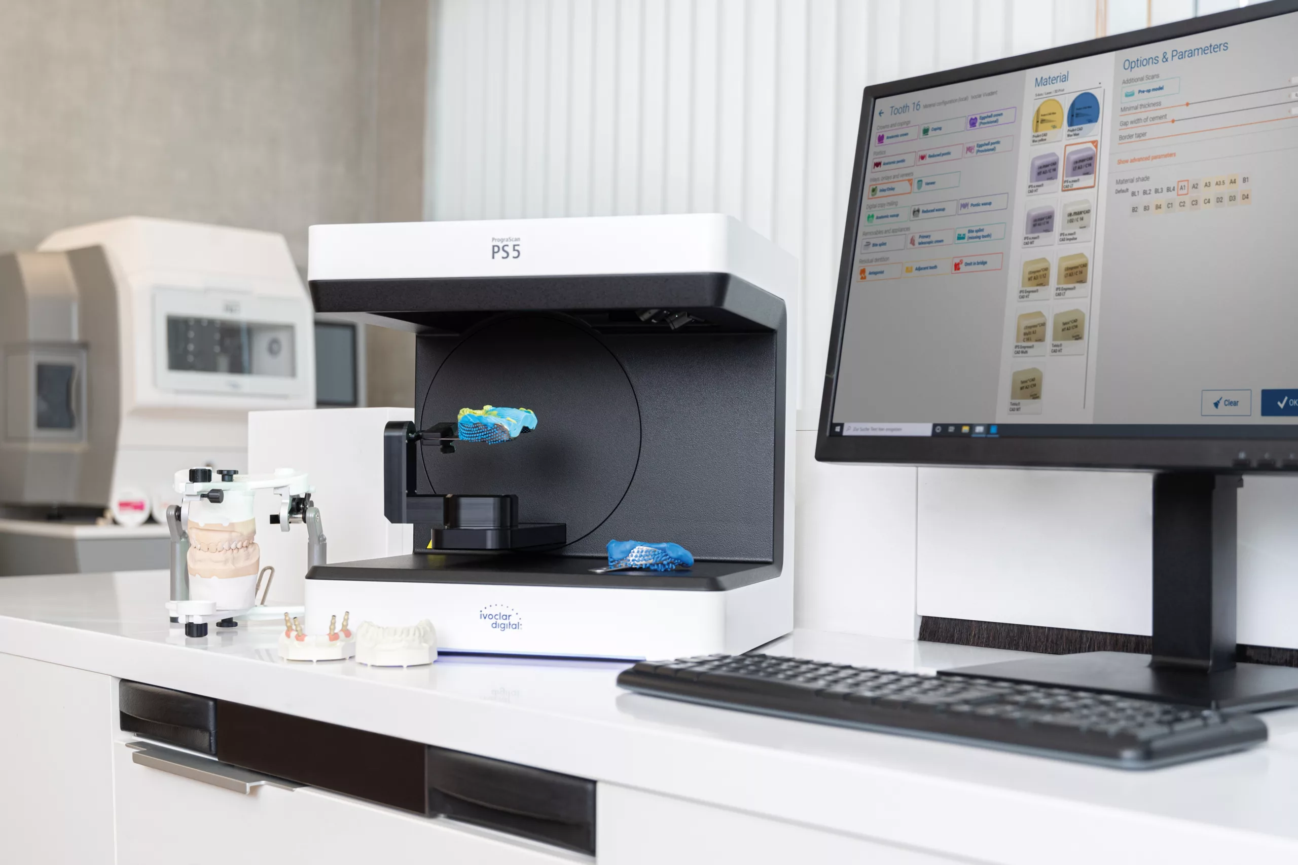 Die neuen Laborscanner PrograScan PS3 und PS5 sind optimal in den digitalen Workflow von Ivoclar Vivadent eingebunden.