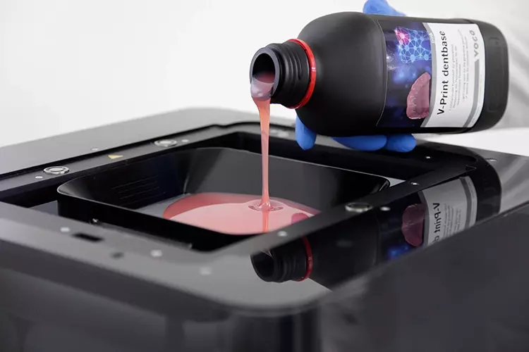 Alle V-Print-Druckmaterialien sind sofort ohne Aufschütteln einsatzbereit.