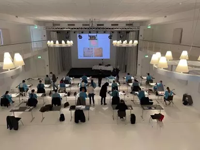 Lernen in kleinen Gruppen: Das ITI Curriculum Implantologie punktet mit einem praxisnahen Konzept, das auf evidenzbasierten Erkenntnissen beruht.