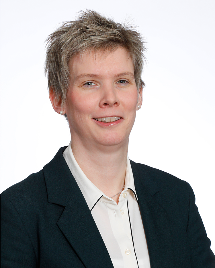 Prof. Dr. Katrin Bekes.