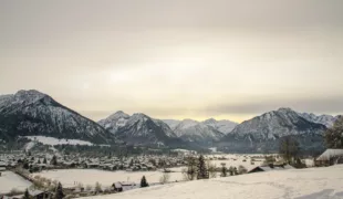 Verhaltene Winterstimmung über Oberstdorf.