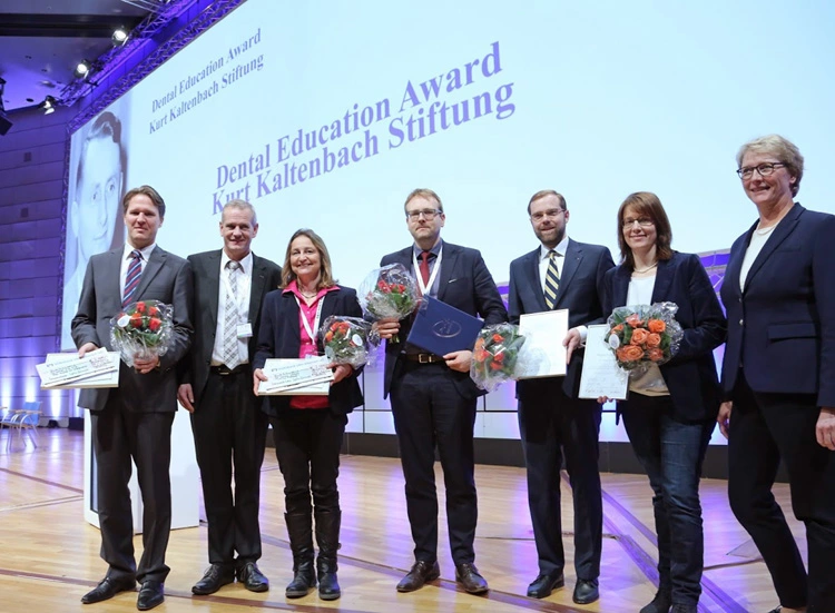 V.l.: Dr. Philipp Kanzow, Prof. Annette Wiegand, Dr. Frank Emde und Prof. Dr. Petra Hahn.