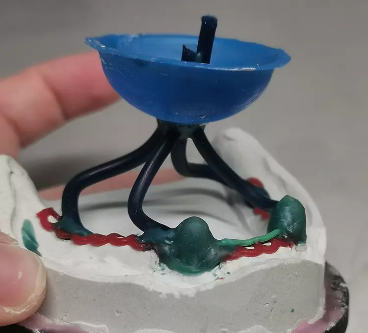 Abb. 4: Das Sekundärteil ist fertig modelliert und angestiftet.