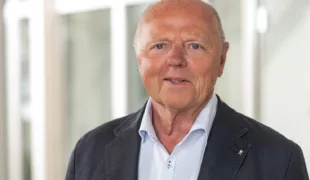Jochen G. Linneweh.