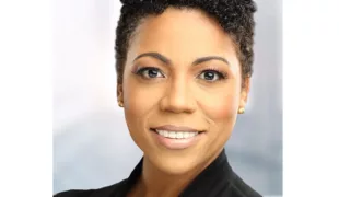 Erania Brackett, Chief Marketing Officer bei Dentsply Sirona.