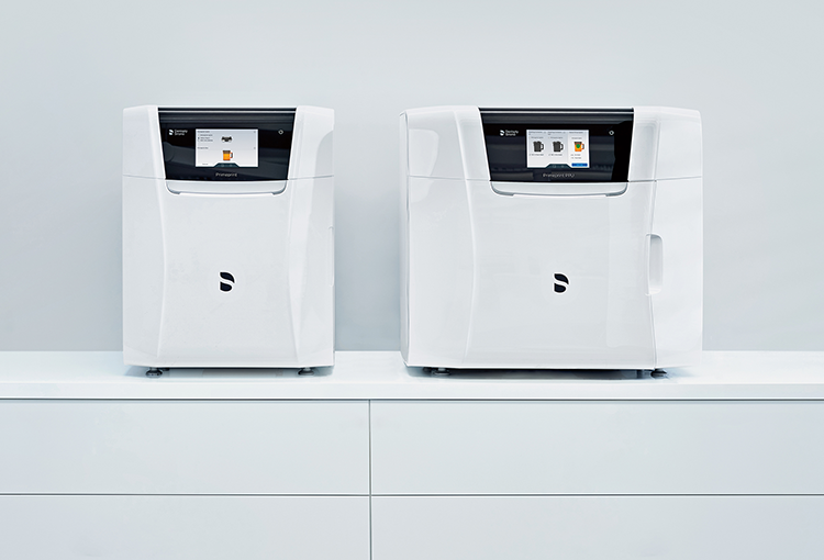 Primeprint Solution ist ein medizinisches 3D-Drucksystem mit einem hoch automatisierten Workflow.