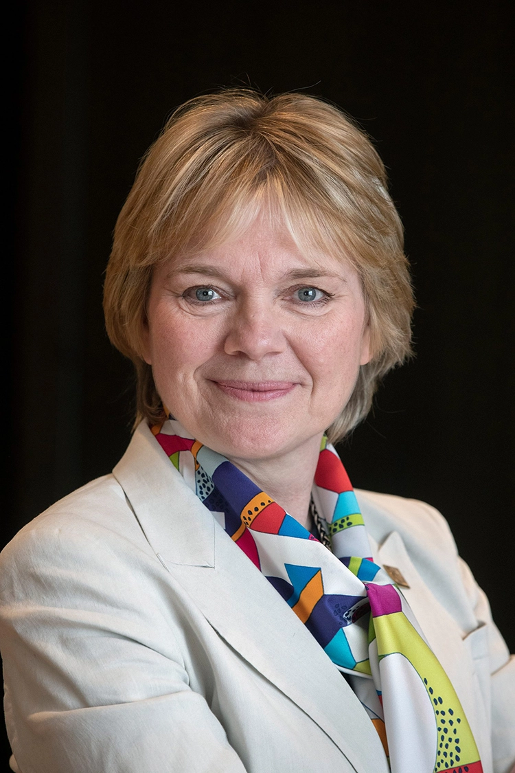 Charlotte Stilwell ist die amtierende Präsidentin des ITI.