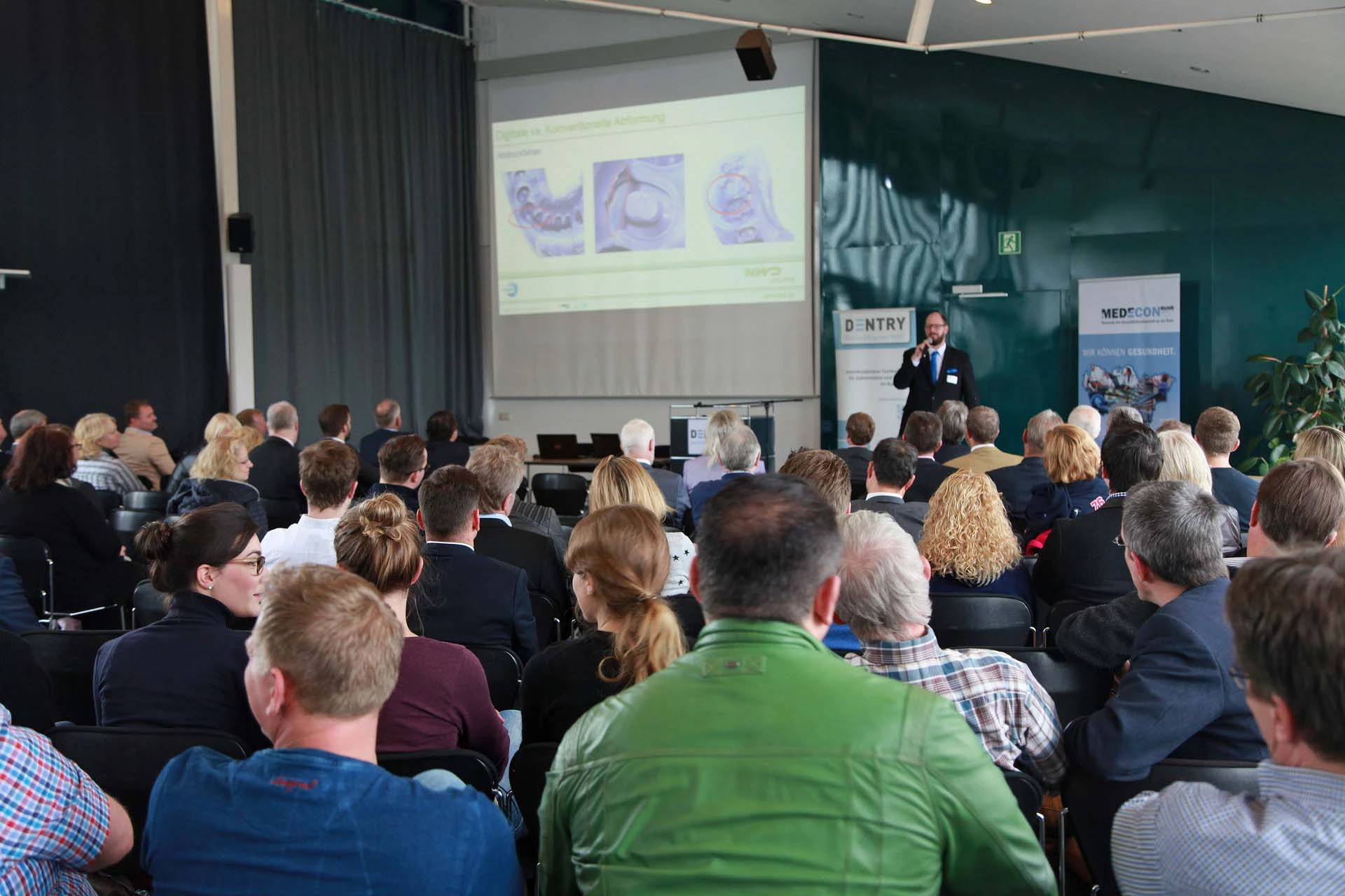 Auf der Veranstaltung ging es u.a. auch um die Zukunft der zahnmedizinischen und zahntechnischen Fachberufe.