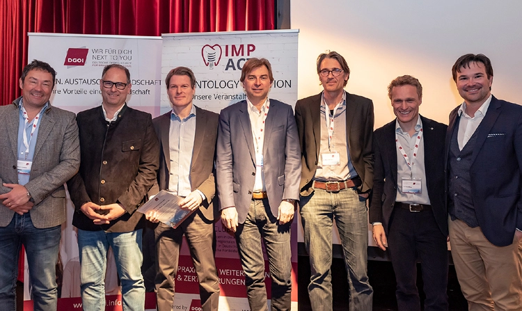 Im DGOI-Podium zeigten die Referenten Wege zur Vermeidung von Komplikationen in der Fallplanung, Implantatprothetik, bei Sofortversorgung, Augmentationen und dem Einsatz von Keramikimplantaten auf.