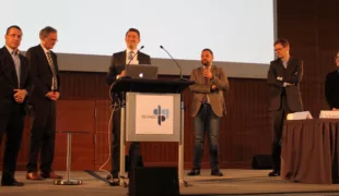 Diskussion aller Referenten und der beiden Tagungspräsidenten
Bildrechte: DG PARO