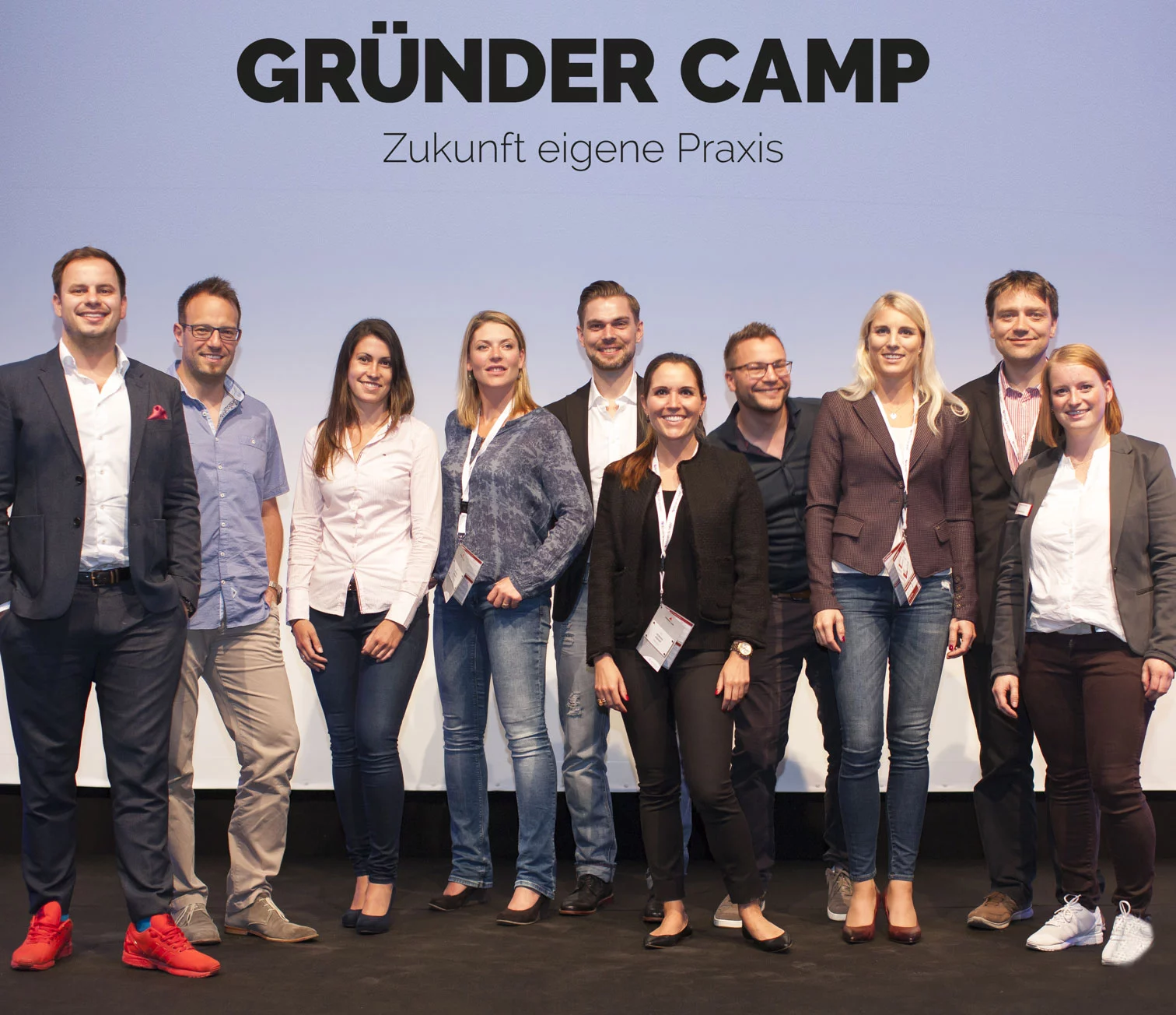 Erfolgreicher Auftakt des Gründer-Camp in Frankfurt. Acht Praxisgründer berichteten über ihren eignen Gründungsweg mit allen Höhen und tiefen.