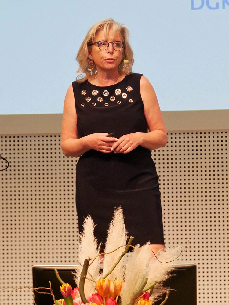 Dr. Sabine Dobersch-Paulus.