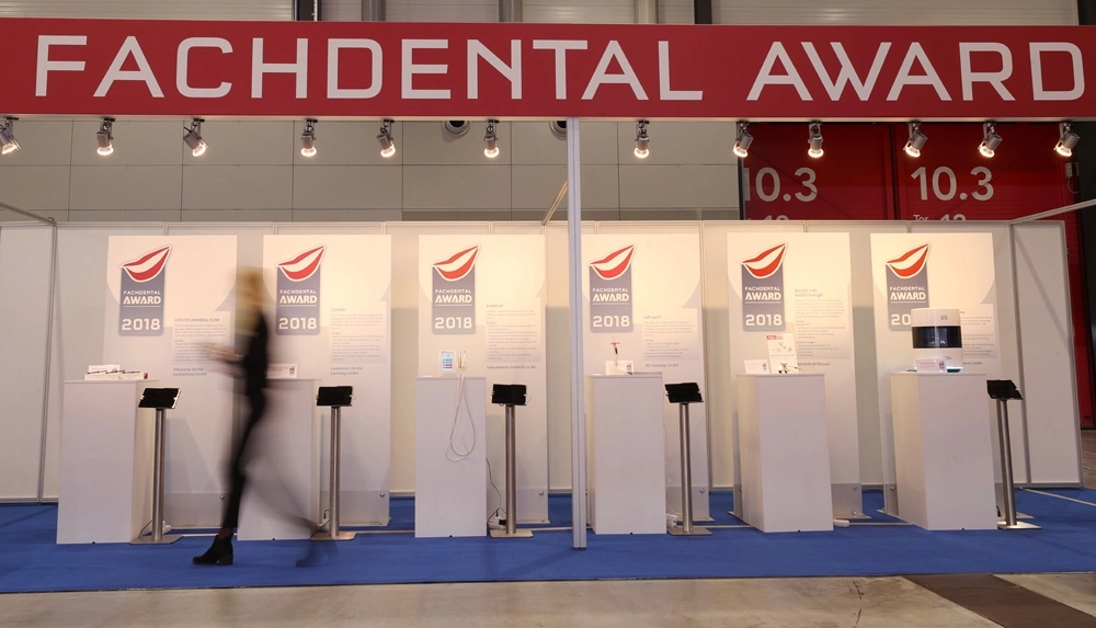 Fachdental Awards 2018: Die nominierten für den Fachdental Award 2018 präsentierten neueste Trends.