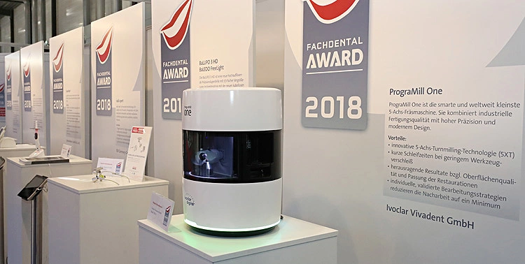 Fachdental Awards 2018: Der erste Preis für den Fachdental Award Südwest + Leipzig geht an Ivoclar Vivadent GmbH mit der PrograMill One.