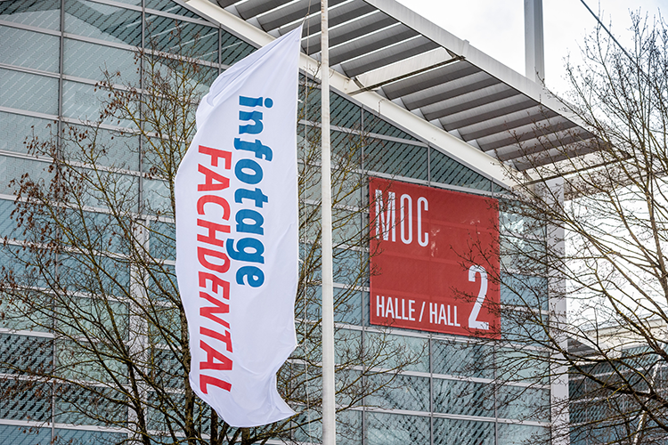 Auf der infotage FACHDENTAL im MOC – Event Center Messe München stellten rund 80 Unternehmen aus.