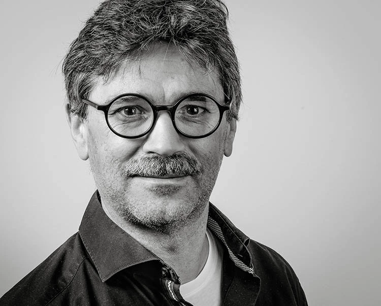 Frank Niedertubbesing, Head of Marketing bei Dental Direkt