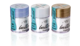 Die GC Initial Enamel Opal Booster können pur angewendet oder mit den GC Initial Enamel-Massen gemischt werden und dienen zur Verstärkung der opaleszenten Eigenschaften des Schmelzes.
