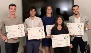 Die Gewinner des „Essentia Academic Excellence“-Wettbewerbs.