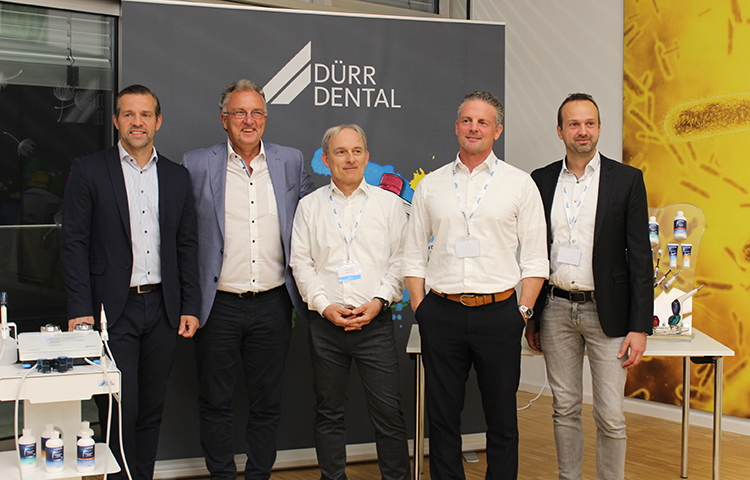 Marc Diederich, Hans Schneider, Martin Koch, Christoph Weber und Stefan Mueller-Recktenwald führten durch den Abend.