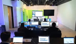 Hinter den Kulissen der ersten Online-Ausgabe des «The Quality of Esthetics»-Kongress von Ivoclar Vivadent sorgte ein engagiertes Team sowie die ausgefeilte Technik für ein einmaliges Eventerlebnis.