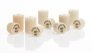 IPS e.max Press MT in fünf weiteren Farben.