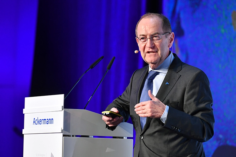 Dr. Karl-Ludwig Ackermann auf dem DGI-Kongress 2018 in Wiesbaden.