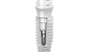 Das Keramik-Implantat von Neodent® der Straumann Group.