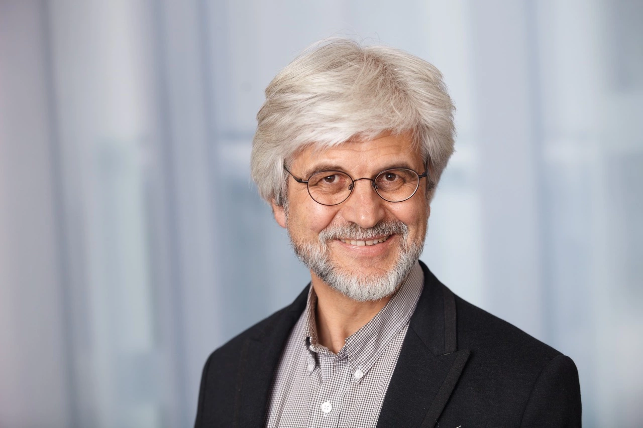 Prof. Dr. Thomas Kocher.