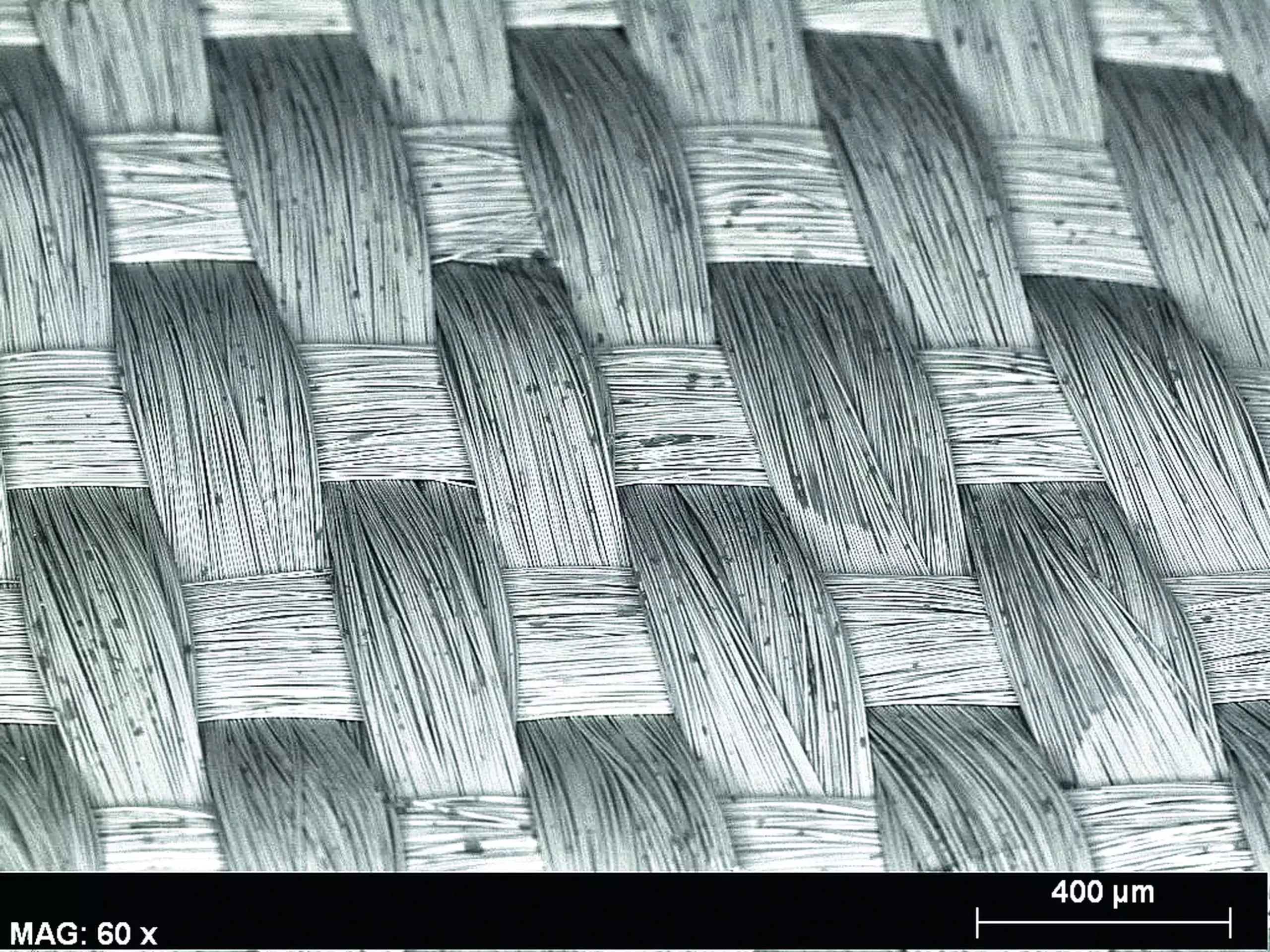 ... ohne an Elastizität zu verlieren. Dadurch ist es gut zu bearbeiten.