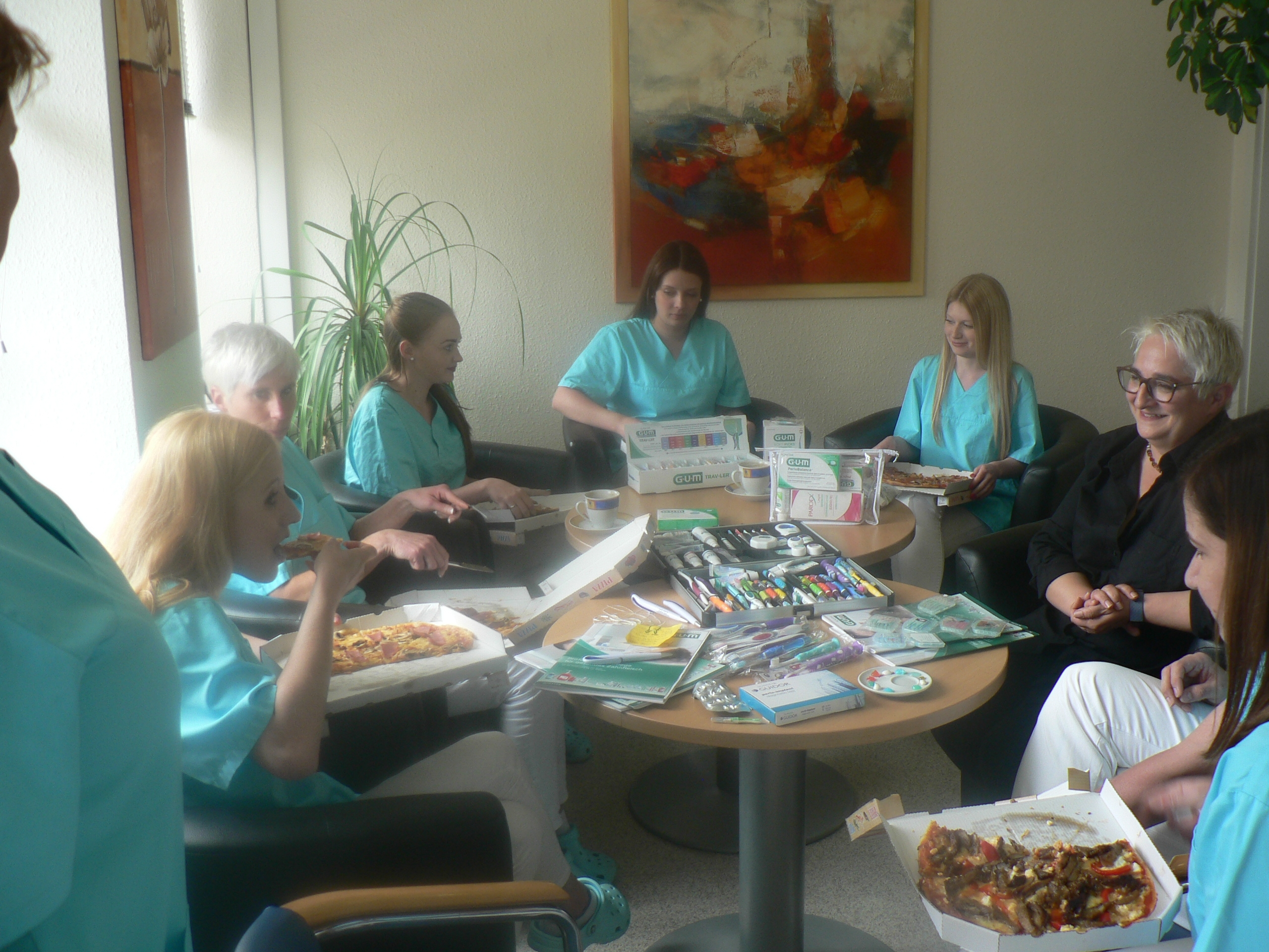 Sie haben es bereits ausprobiert: Lunch & Learn in der Praxis von Dr. Bohmann in Hochspeyer.