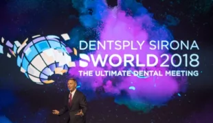 Donald Casey, CEO Dentsply Sirona, begrüßt die Gäste zu einem
außergewöhnlichen Kongress, der die dentalen Lösungskompetenzen des Unternehmens demonstriert.