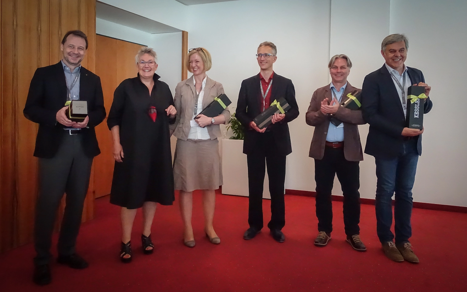 Einige Referenten (von links): Dr. Markus Simon, Dr. Brigitte Simon (Präsidentin der NEUEN GRUPPE), Gisela Waldherr, Dr. Gregor Heller, Dr. Thomas Seitner, Samir Korjenic.