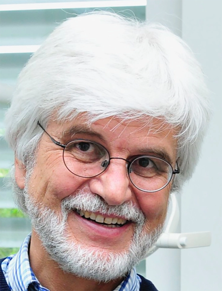 Prof. Dr. med. dent. Thomas Kocher, Leiter der Abteilung Parodontologie, ZZMK Greifswald, Abteilung Parodontologie
