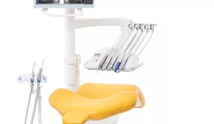 Neue Behandlungseinheit Planmeca Compact™ i3.