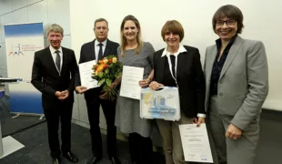 V.l.: Prof. Dr. Dietmar Oesterreich, Christian Berger, Nina Prell, Isolde M. Th. Kohl und Dr. Marianne Gräfin von Schmettow.