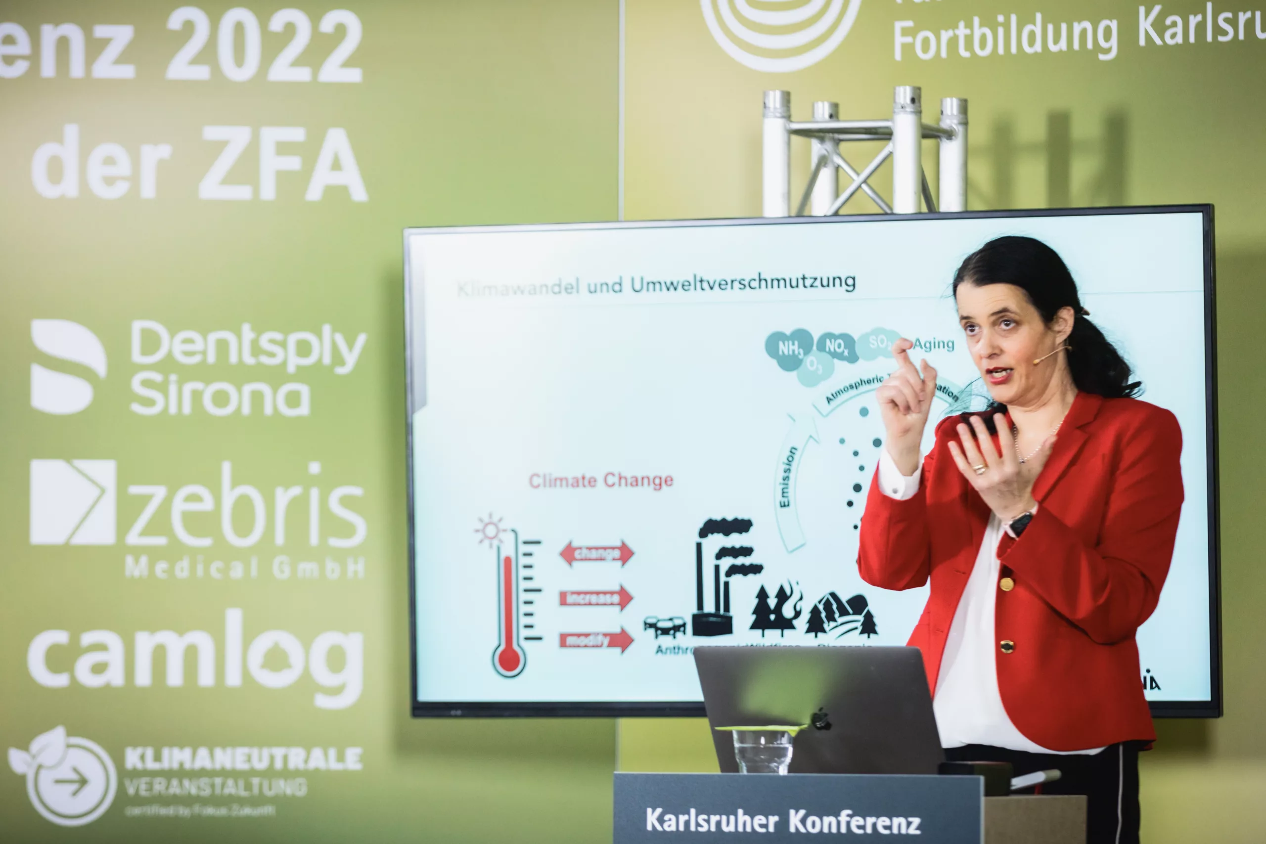 Prof. Dr. Claudia Traidl-Hoffmann