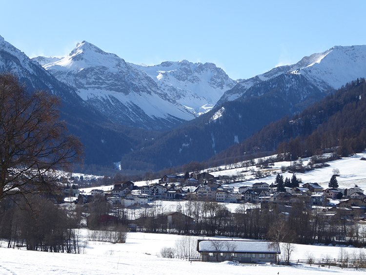 Der hübsche Ort Müstair.