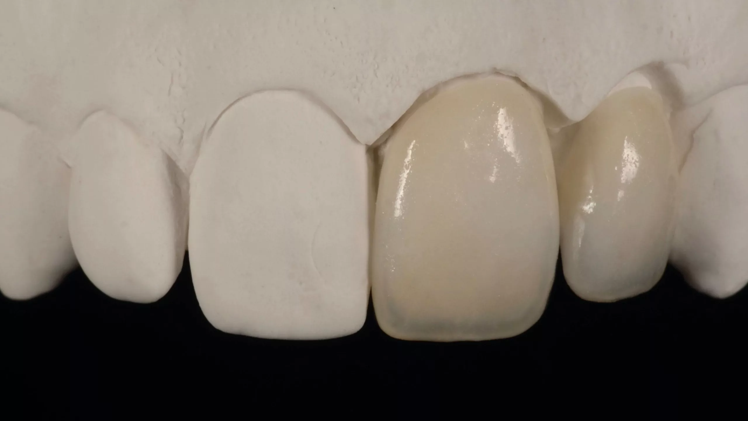 Abb. 23: Selfglaze-Effekt nach dem Brand.
