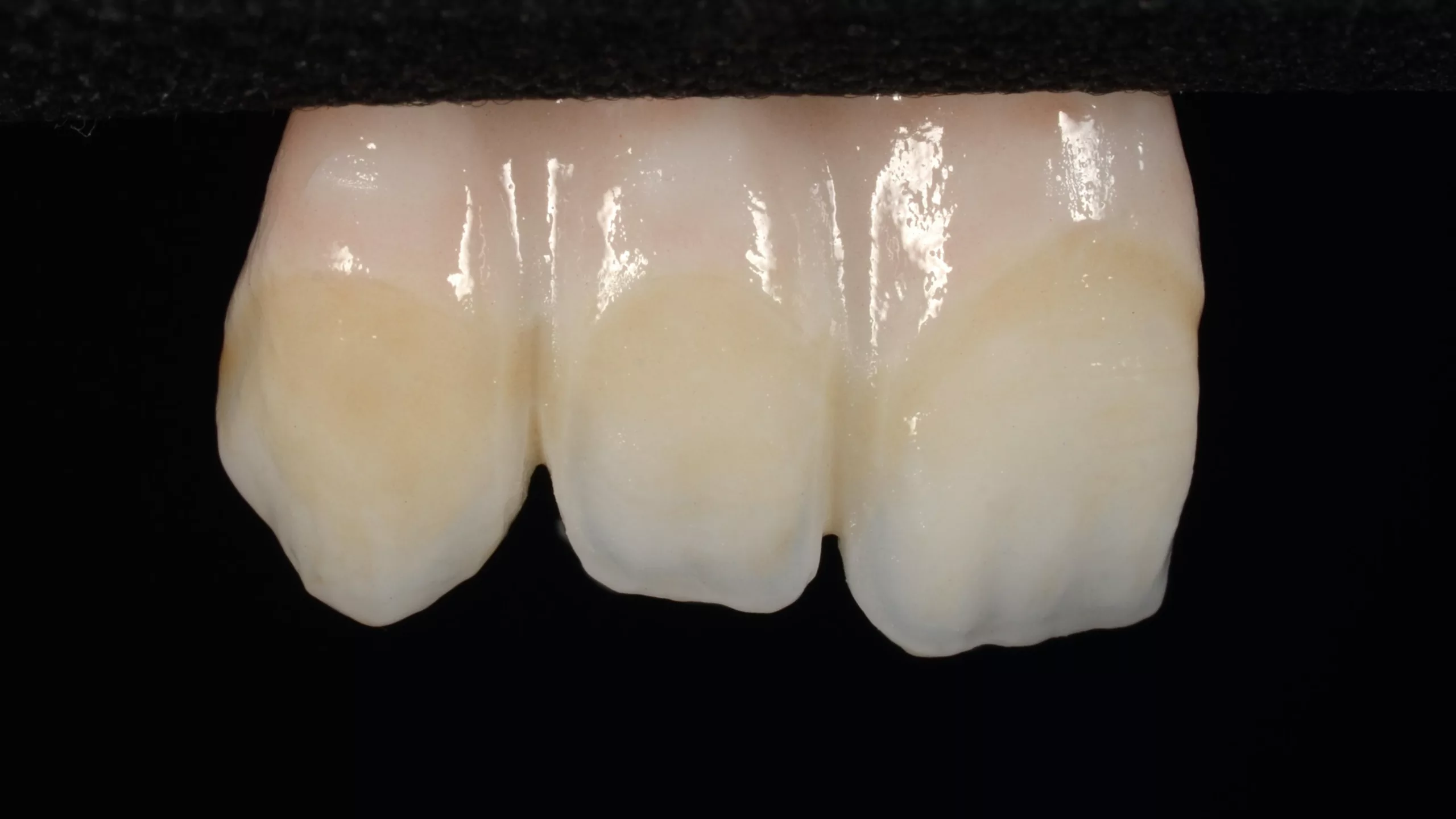 Abb. 31: Initial Lustre Pastes ONE nach dem Brand.