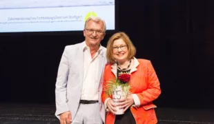 Die Fachgesellschaft Gender Dentistry International war Programm-Partner der Sommerakademie 2017 des Zahnmedizinischen FortbildungsZentrums Stuttgart unter der Leitung von Prof. Dr. Johannes Einwag; rechts Präsidentin PD Dr. Dr. Christiane Gleissner.