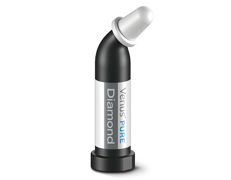 Entwickelt, um die tägliche Restaurationsroutine zu vereinfachen, ohne Kompromisse bei der Ästhetik einzugehen: Venus Diamond Pure Shades.