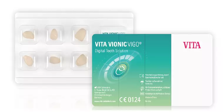 Abb. 4: Wachsfrei in einer praktischen Darreichung: Die vorkonditionierten VITA VIONIC VIGO Zähne in der Blisterpackung.