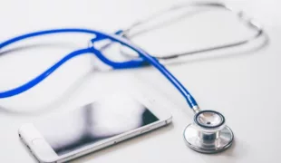 Zum Jahreswechsel haben alle Kassen-Versicherten Anspruch auf eine elektronische Patientenakte