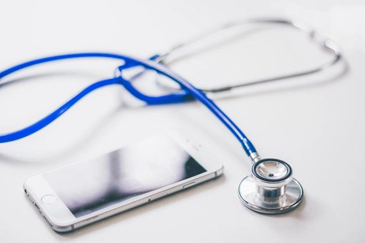 Zum Jahreswechsel haben alle Kassen-Versicherten Anspruch auf eine elektronische Patientenakte