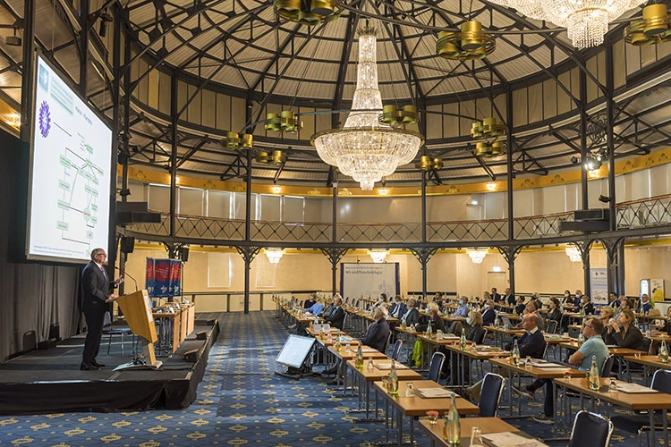 Blick in die Präsenzveranstaltung in Stuttgart.